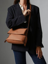 Sac Bandoulire Cavalier Cuir Etrier Marron cavalier ECLR135M-vue-porte
